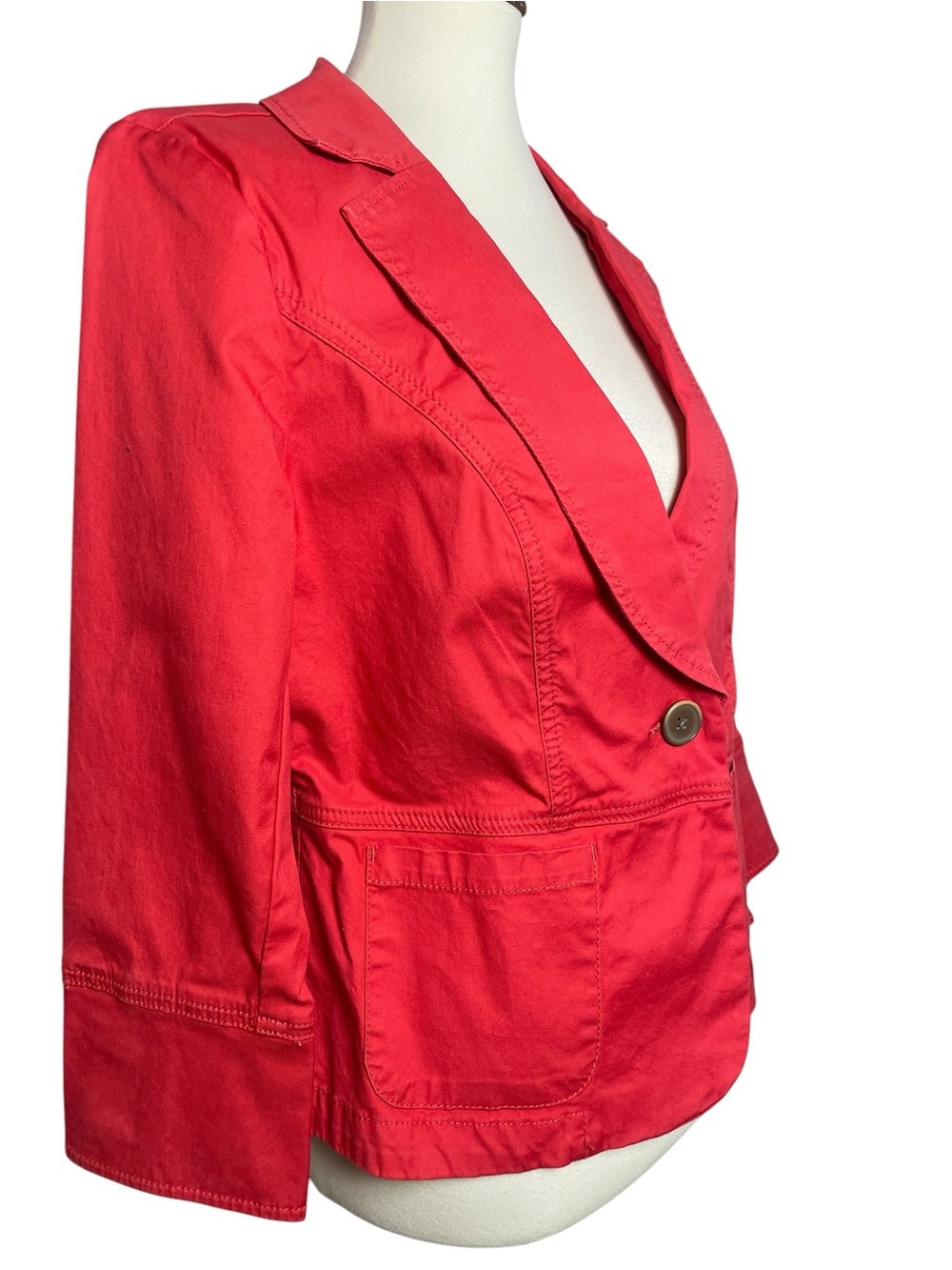 CAbi Toss on Jacket- Geranium - Picture 3 of 7